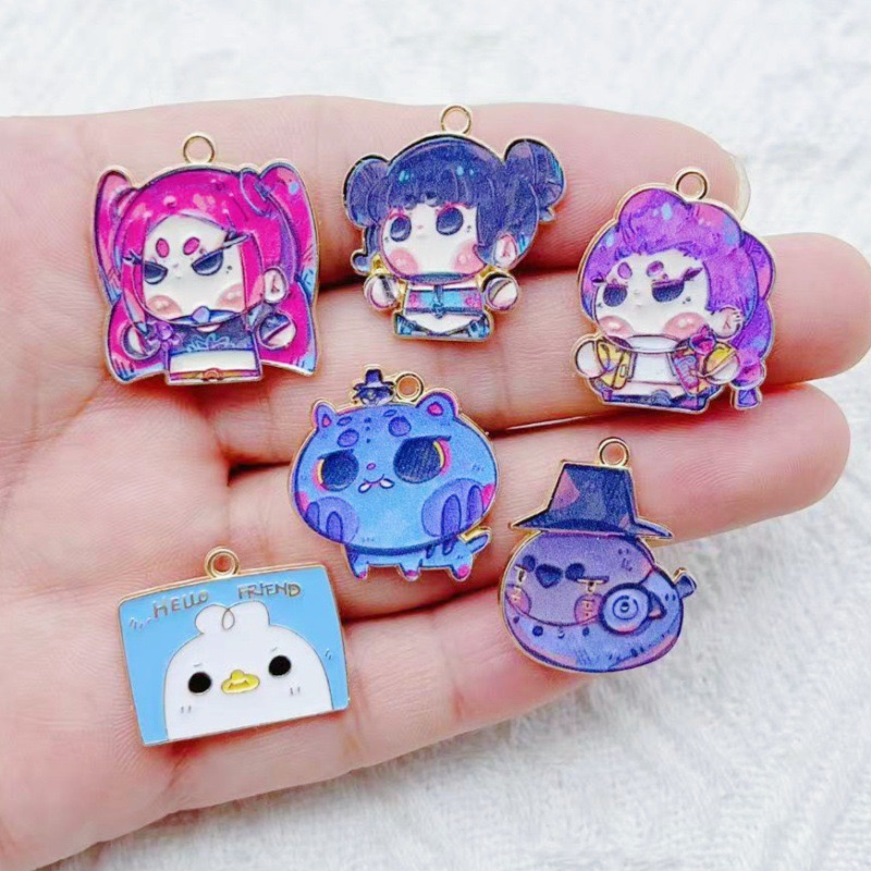 Gaming Accessories Gifts - 10개 만화 애니메이션 펜던트 오일 드롭