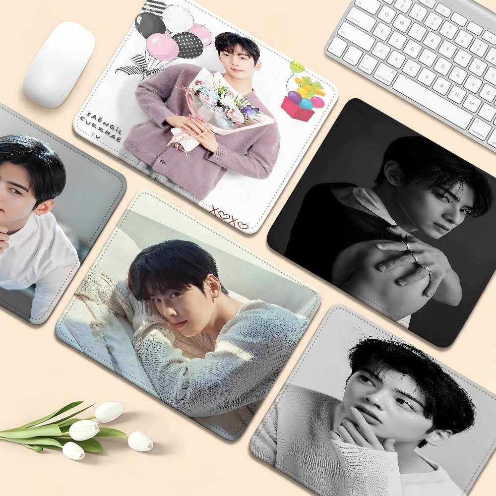 인기 있는 한국 배우 차은우 애니메이션 마우스 패드 게 - Gaming Accessories Korea 리뷰 및 가격